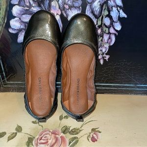 Lucky Brand Eleesia Dark Green Gray Metallic Flats 7.5